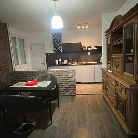 Red Tower Apartamento Skopie